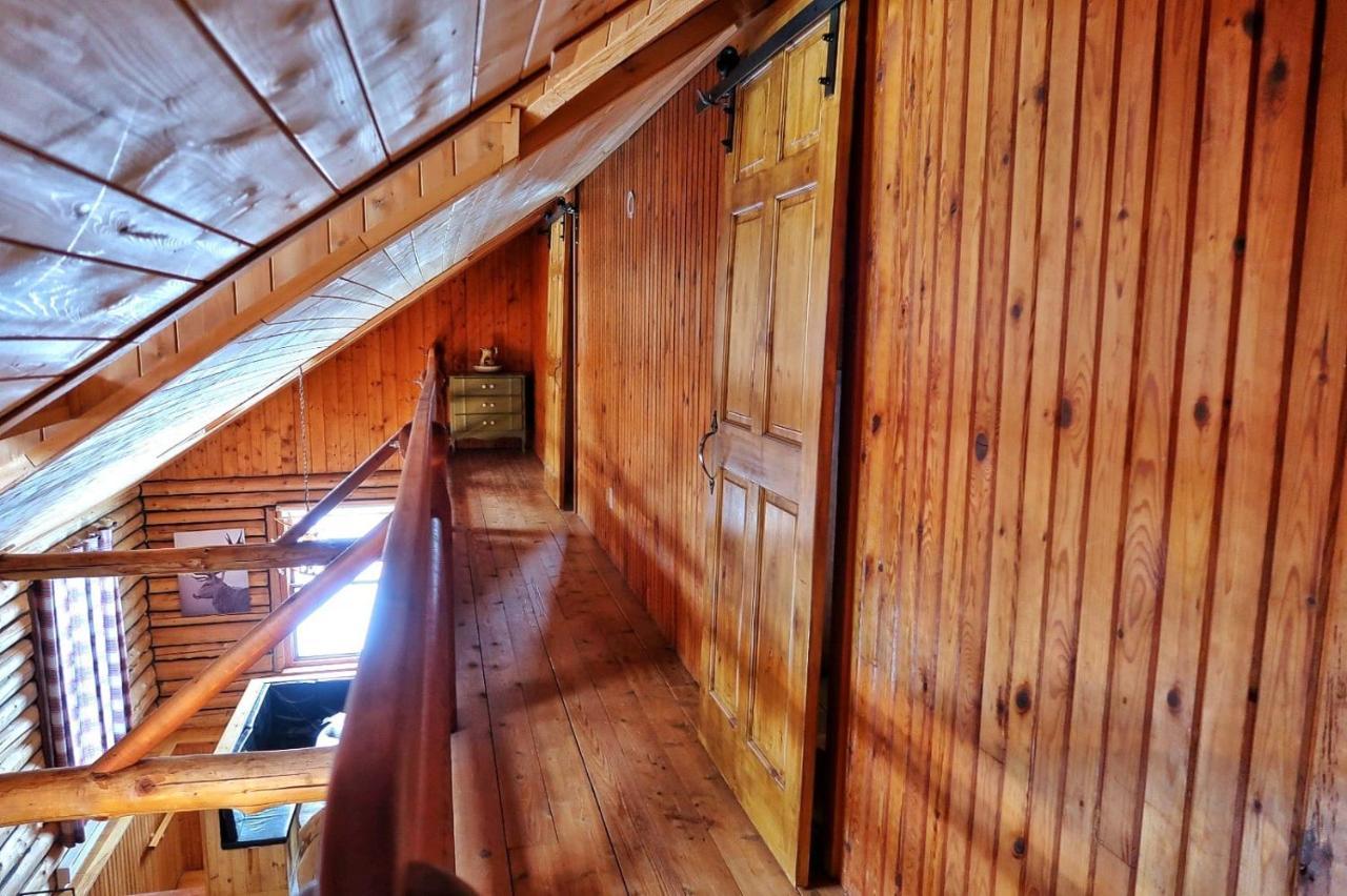 Cozy Log Cottage La Minerve 외부 사진